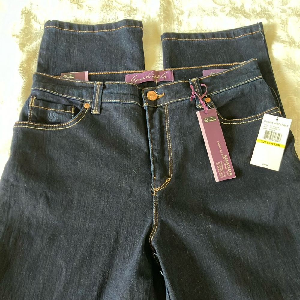 Gloria Vanderbilt NWT Amanda Jeans
